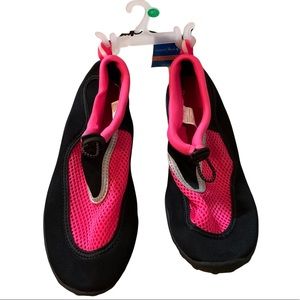 West Loop Girls Pink & Black Water Shoes Size 7-8